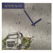 Настенные часы с логотипом компании из металла "Вольво"